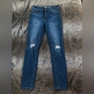 Old navy super skinny high rise jeans.